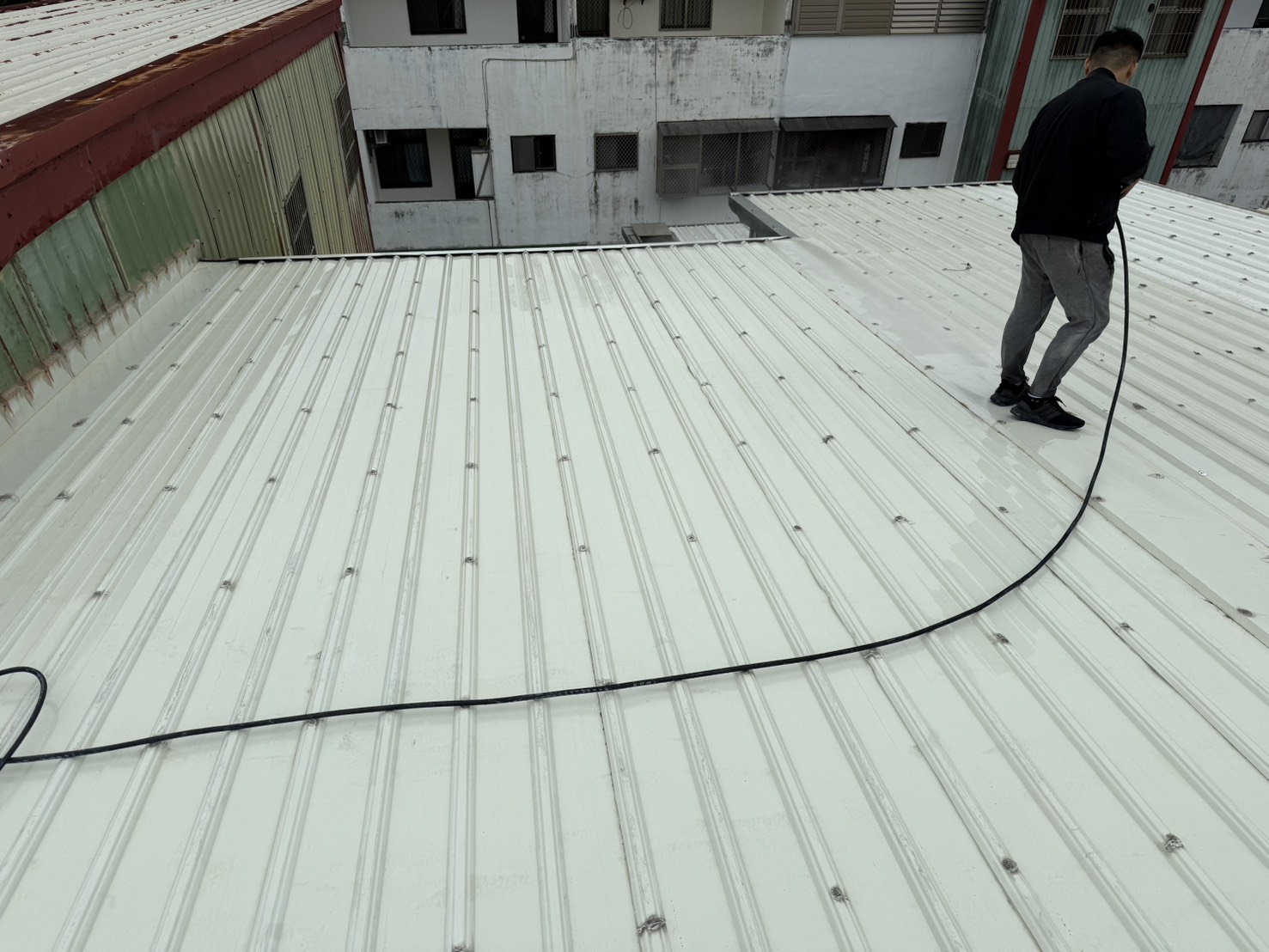 花蓮鐵皮屋頂隔熱工程